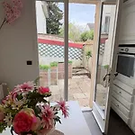 Villa Maison Familiale Au Vesinet, Calme Et Proche Paris Le Vésinet
