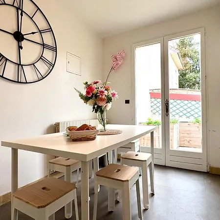 Maison Familiale Au Vesinet, Calme Et Proche Paris * Le Vesinet
