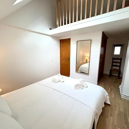 Maison Familiale Au Vesinet, Calme Et Proche Paris * Le Vesinet