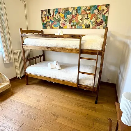 Maison Familiale Au Vesinet, Calme Et Proche Paris * Le Vesinet